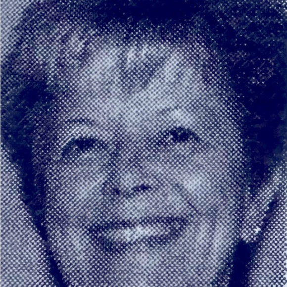 Meet your Posher, Debra - Picture 1 of 1